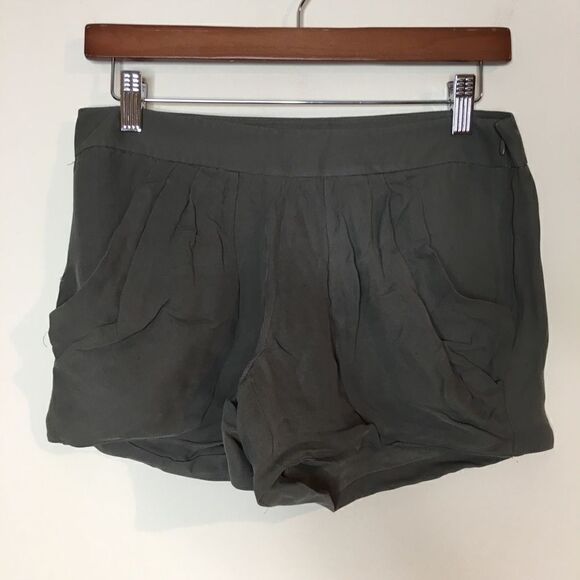 J. Crew Collection Sz 2 100% Silk Shorts Gray - Picture 1 of 5
